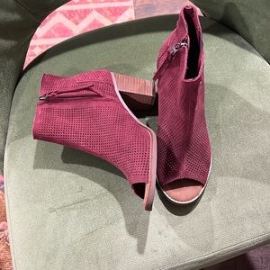Maroon Toms Booties